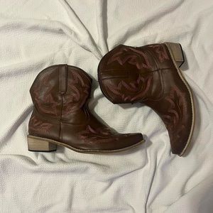 brown mini cowgirl boots